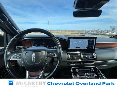 Used 2023 Lincoln Navigator Reserve AWD/4WD image 55