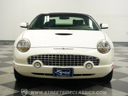 Used 2002 Ford Thunderbird image 17