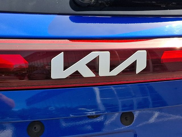 Used 2024 Kia Seltos LX AWD/4WD image 30