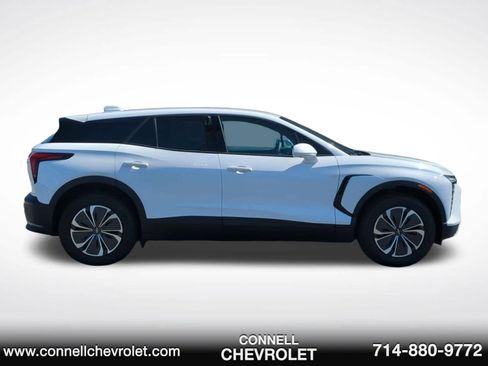 Used 2025 Chevrolet Blazer EV LT FWD image 4