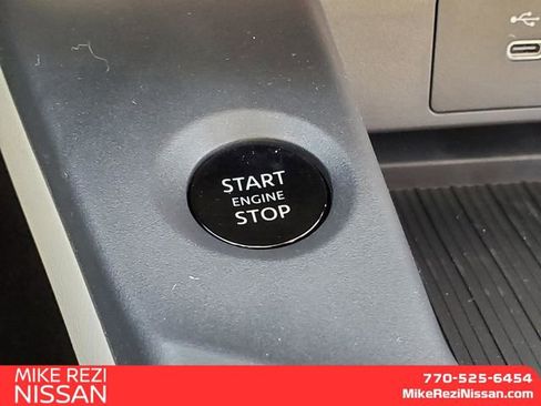New 2026 Nissan Sentra SL w/ Floor Mat Package FWD image 19
