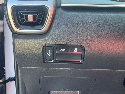 Used 2022 Kia Sorento LX FWD image 17