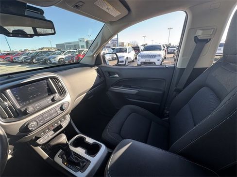 Used 2020 Chevrolet Colorado LT w/ Safety Package image 28