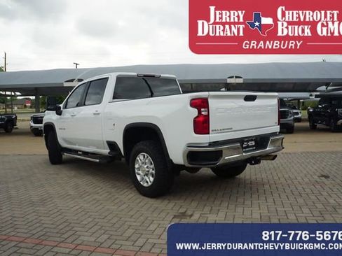 Used 2022 Chevrolet Silverado 2500 LT w/ Convenience Package image 5