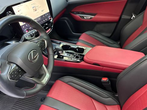 Certified 2025 Lexus NX 450h+ F Sport AWD/4WD image 4