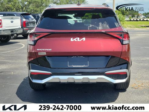 Certified 2023 Kia Sportage SX FWD image 5