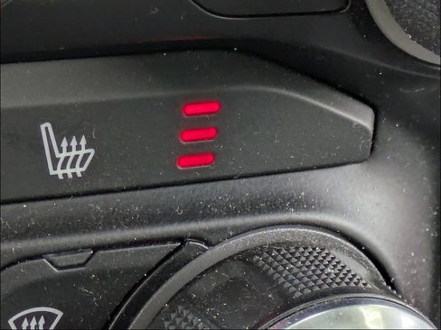 Used 2020 RAM 1500 Big Horn AWD/4WD image 26