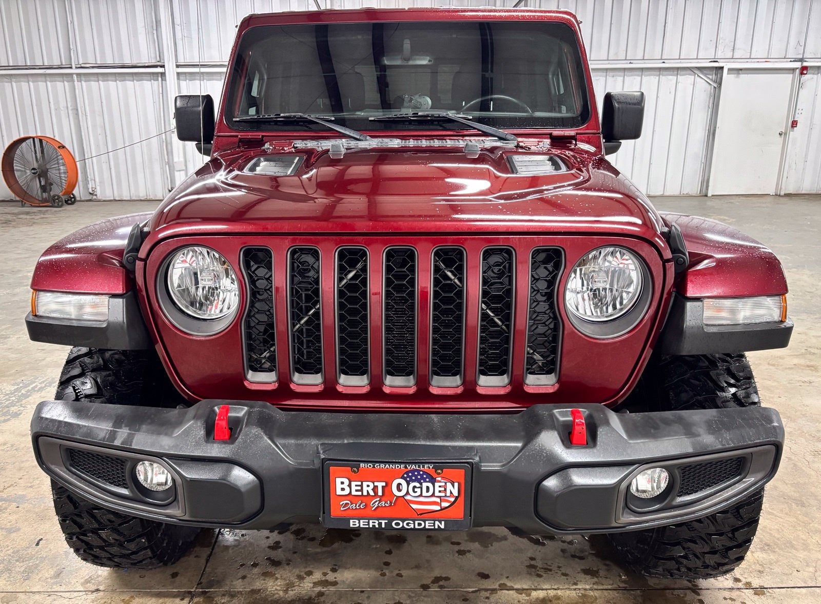 Used 2021 Jeep Gladiator Rubicon AWD/4WD image 2