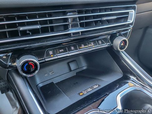 Certified 2026 Chevrolet Traverse Z71 w/ Driver Confidence Package image 21