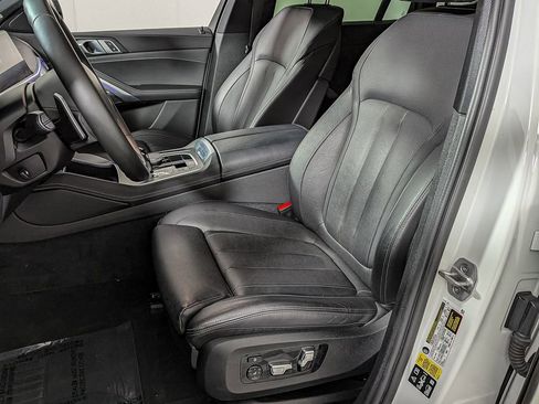 Used 2022 BMW X6 xDrive40i w/ M Sport Package image 18