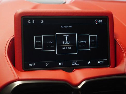 Used 2023 Aston Martin V12 Vantage RWD image 24