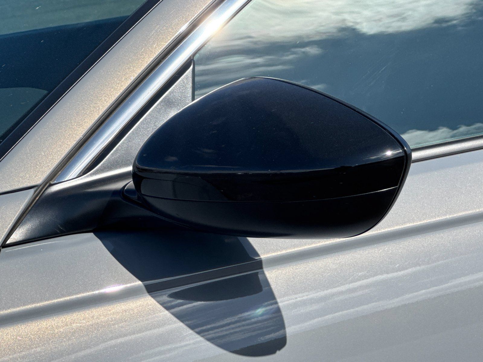 Used 2025 Honda Accord Sport image 40
