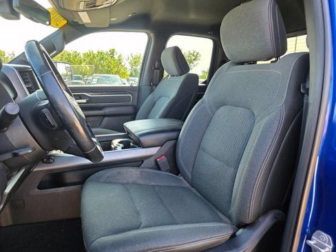 Used 2019 RAM 1500 Big Horn AWD/4WD image 16