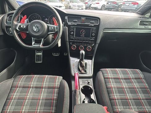 Used 2020 Volkswagen GTI S image 20