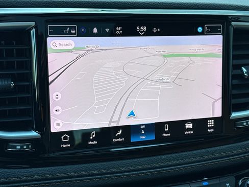 Used 2022 Chrysler Pacifica Pinnacle FWD image 23