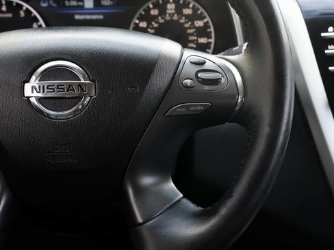 Used 2019 Nissan Murano Platinum image 11