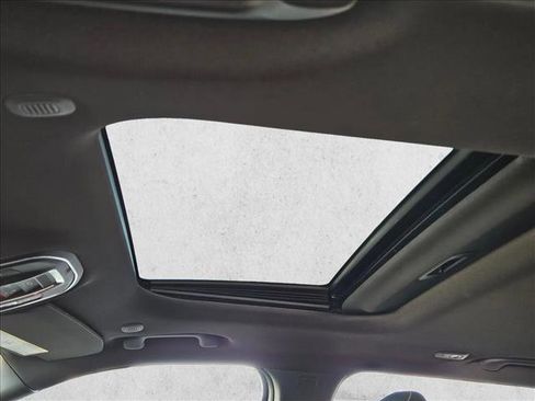 New 2025 Jeep Grand Cherokee Altitude w/ MOPAR Finishing Package image 16