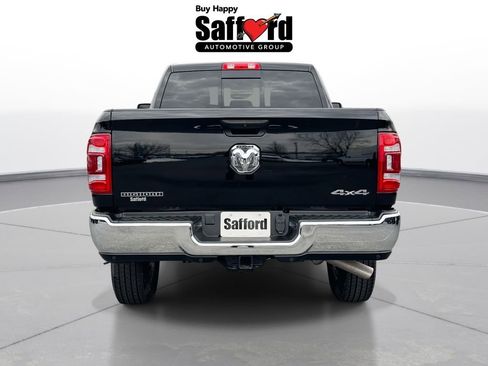 Used 2024 RAM 2500 Big Horn w/ Safety Group image 6