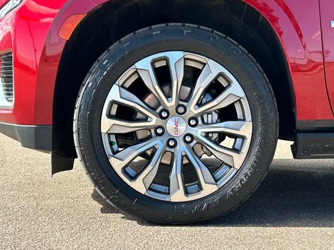 Used 2022 GMC Yukon Denali image 30