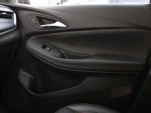 Used 2024 Buick Encore GX Sport Touring image 22