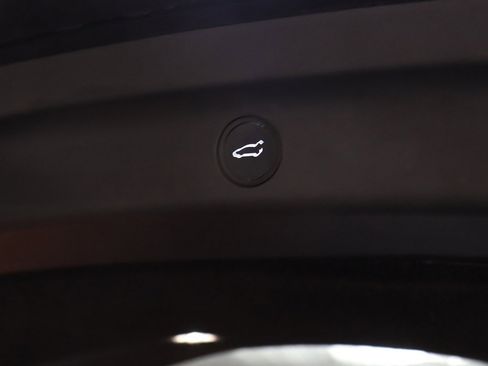 Used 2022 Tesla Model Y Performance AWD/4WD image 56