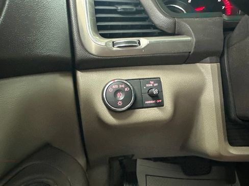 Used 2015 GMC Acadia Denali AWD/4WD image 45