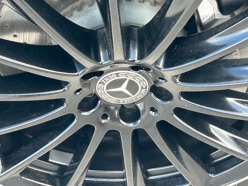 Used 2023 Mercedes-Benz S 500 4MATIC image 22