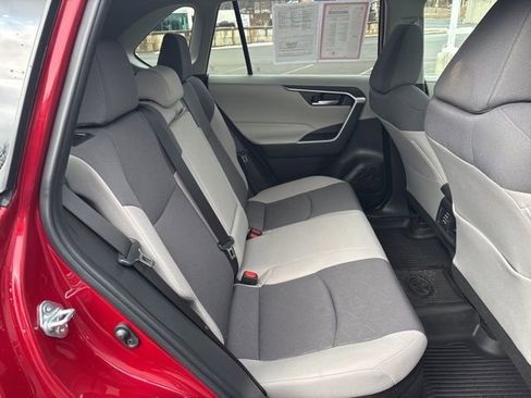 Certified 2024 Toyota RAV4 XLE w/ Convenience Package image 16