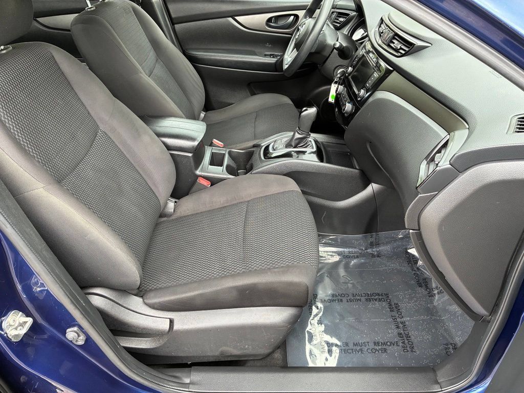 Used 2019 Nissan Rogue Sport S AWD/4WD image 28