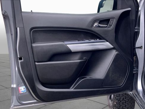 Used 2021 Chevrolet Colorado ZR2 w/ ZR2 Dusk Special Edition AWD/4WD image 22