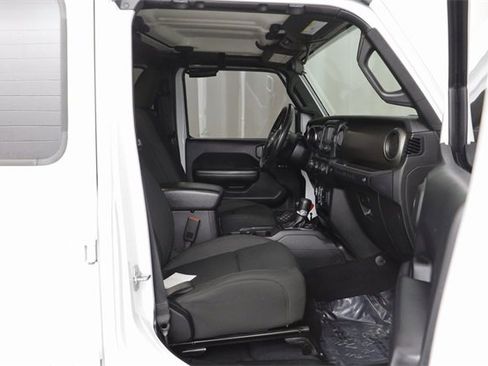 Used 2019 Jeep Wrangler Unlimited Sport S image 20