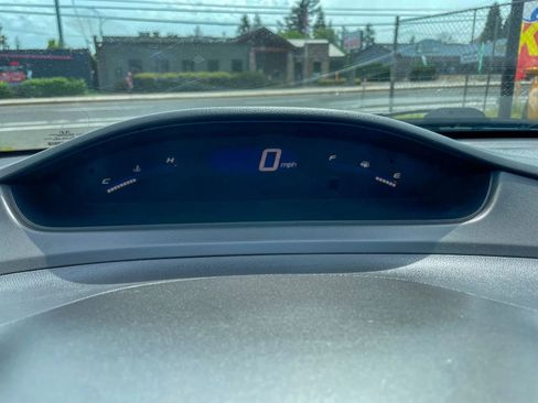 Used 2010 Honda Civic LX image 16