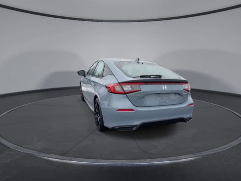 Used 2023 Honda Civic Sport image 6