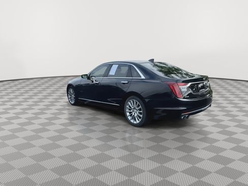 Used 2019 Cadillac CT6 Luxury w/ Driver Awareness Package image 7