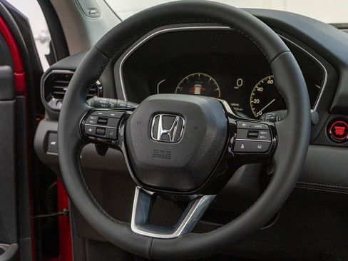 New 2025 Honda Pilot Touring image 21