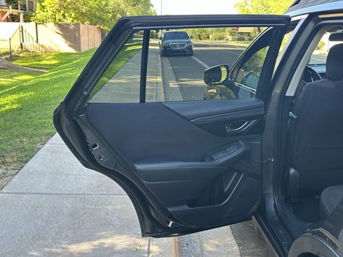 Used 2020 Subaru Outback Premium AWD/4WD image 40