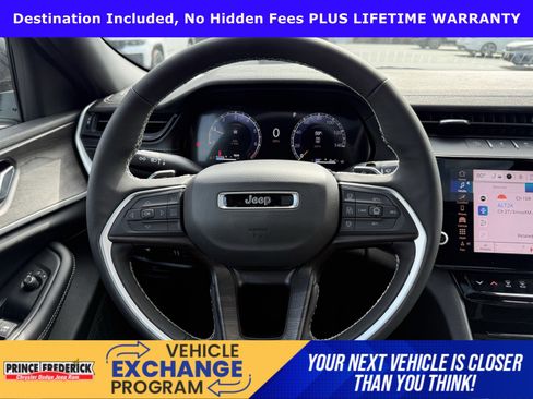 New 2026 Jeep Grand Cherokee Altitude AWD/4WD image 19