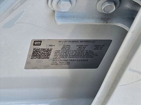 Used 2025 Chevrolet Malibu LT FWD image 15
