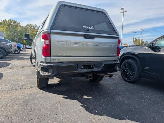 Used 2024 Chevrolet Silverado 2500 Custom w/ Custom Value Package AWD/4WD image 5