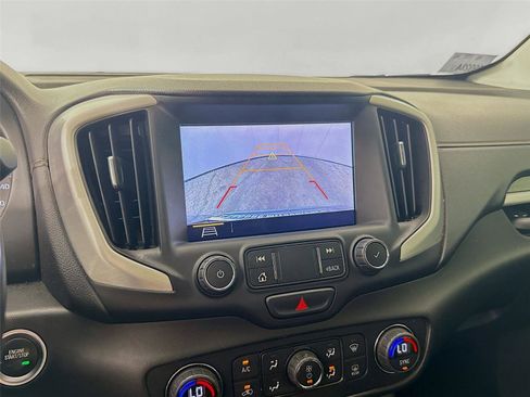 Used 2020 GMC Terrain SLT w/ Preferred Package FWD image 10