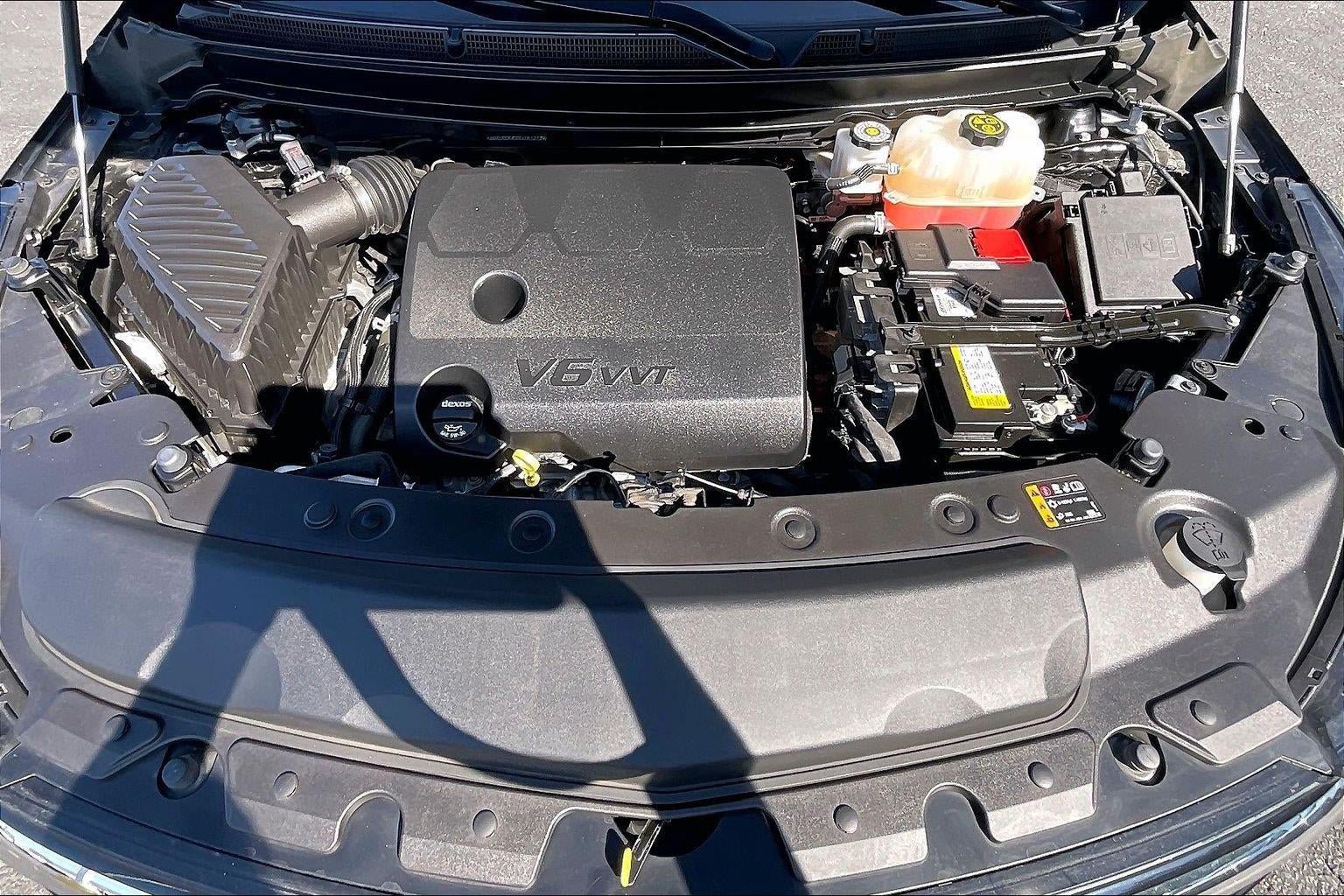 Used 2022 Buick Enclave Premium w/ Experience Buick Package FWD image 9