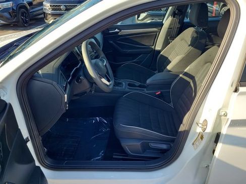 Used 2023 Volkswagen Jetta Sport FWD image 16