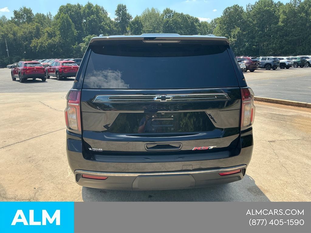 Used 2022 Chevrolet Tahoe RST w/ Luxury Package AWD/4WD image 5