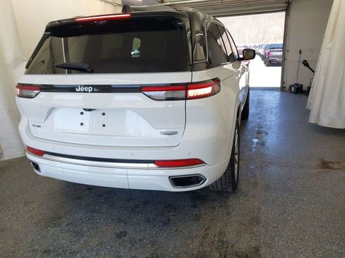 Used 2023 Jeep Grand Cherokee Summit w/ Advanced Protech Group IV image 2