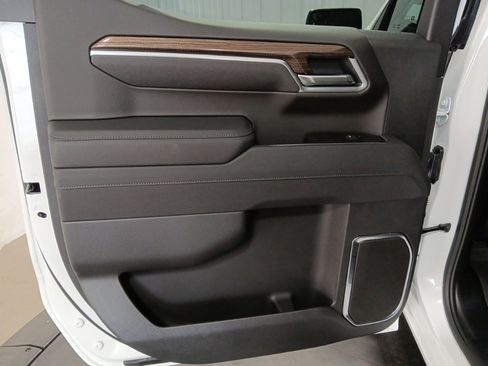 New 2026 Chevrolet Silverado 1500 LT w/ Z71 Off-Road Package image 17