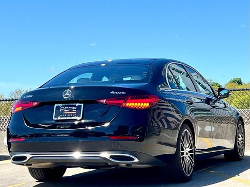 Used 2022 Mercedes-Benz C 300 4MATIC Sedan image 7