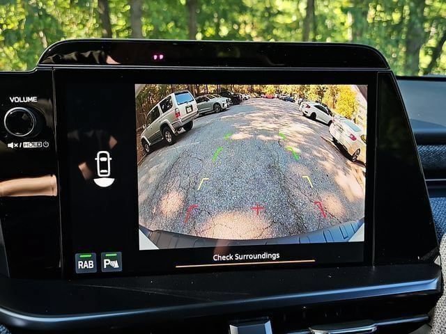 New 2026 Subaru Outback Limited AWD/4WD image 13