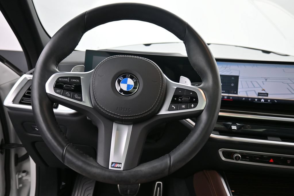 Used 2026 BMW X6 xDrive40i AWD/4WD image 12