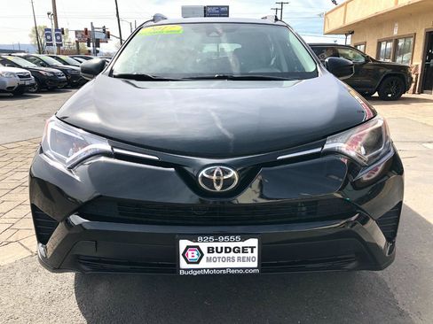 Used 2017 Toyota RAV4 LE image 7