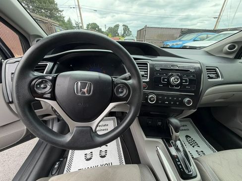 Used 2013 Honda Civic LX image 16